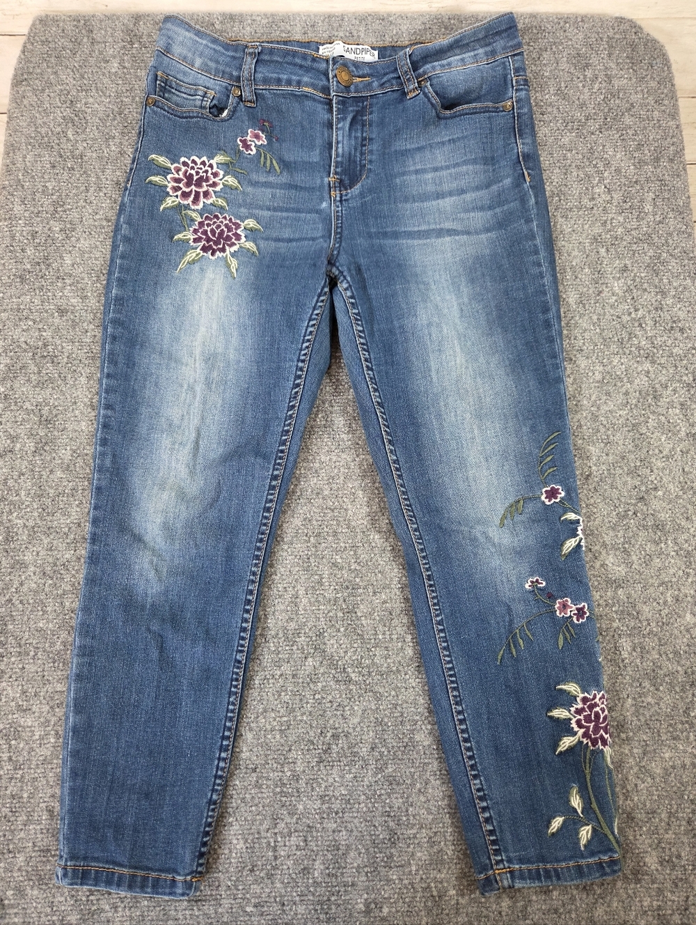 Sandpiper Petite Embroidered Floral Jeans Size 6P Women Blue Stretch Denim